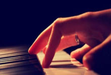 Kaiyun:U17国足表现遭质疑:最强中卫打游戏被开 菜又盲目自大.